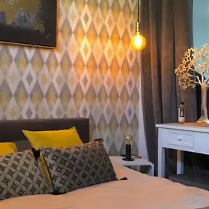  Appartement T1 Cosy avec fibre aux portes de Vannes France